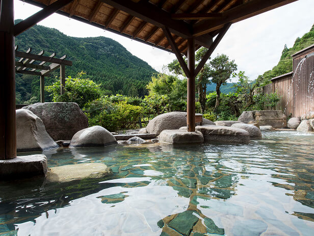 古湯・熊の川温泉で使える宿泊券3万円分